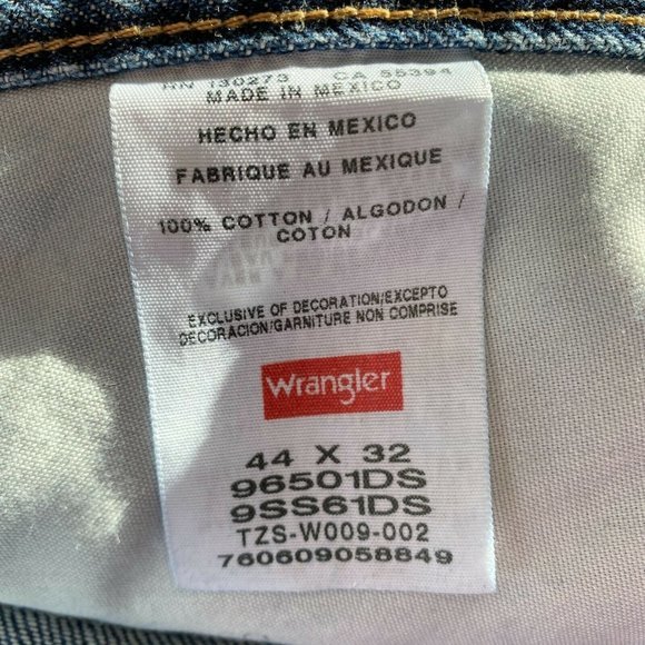 Wrangler Jeans 44 x 32 Regular Fit Medium Dark Wash Denim Straight Leg - Picture 9 of 11
